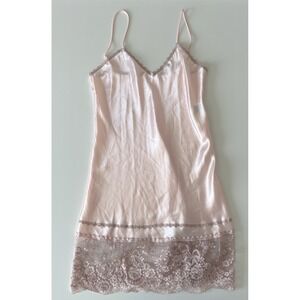 Vintage Lady Cameo Size M Blush Pink Nightgown Chemise Babydoll Lingerie Lace
